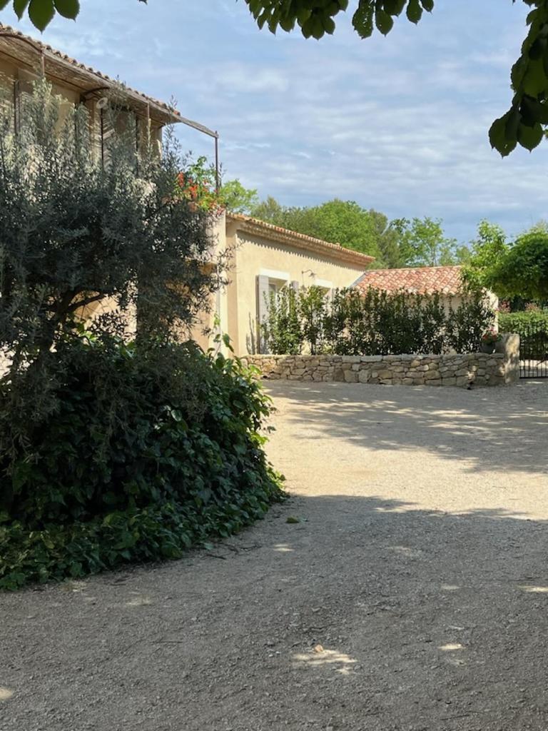 Villa Bastide Provencale Cadenet Exterior foto